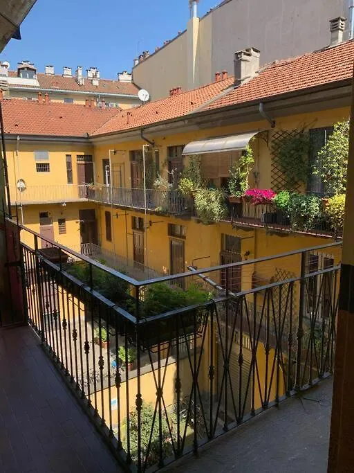 Bramante24 Trilocale In Sarpi Apartment Milan Italy